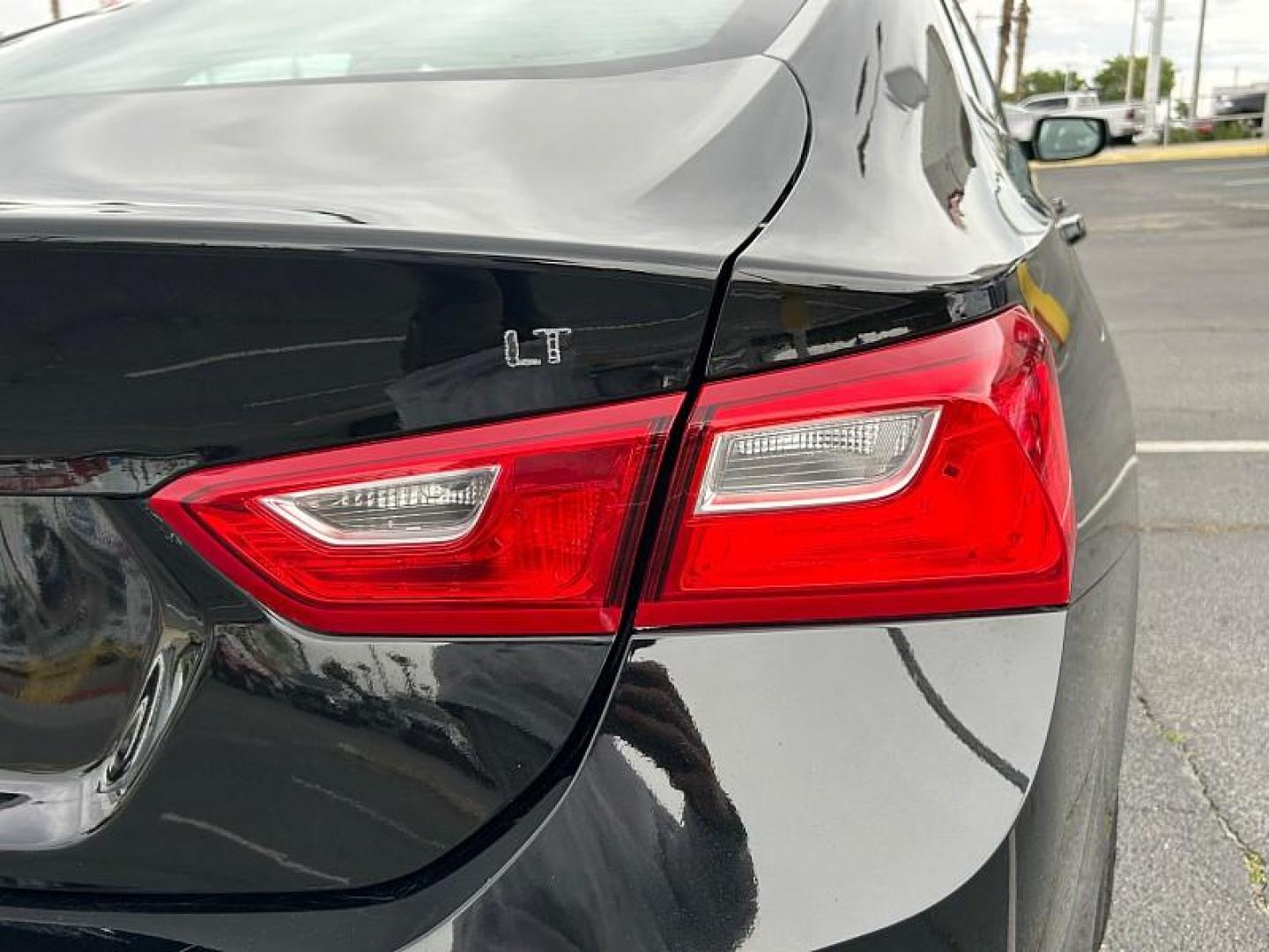 2024 BLACK Chevrolet Malibu (1G1ZD5ST7RF) with an 4-Cyl Turbo 1.5 Liter engine, Automatic CVT transmission, located at 412 Auto Vista Drive, Palmdale, 93551, (661) 945-0620, 34.592636, -118.136681 - Photo#12