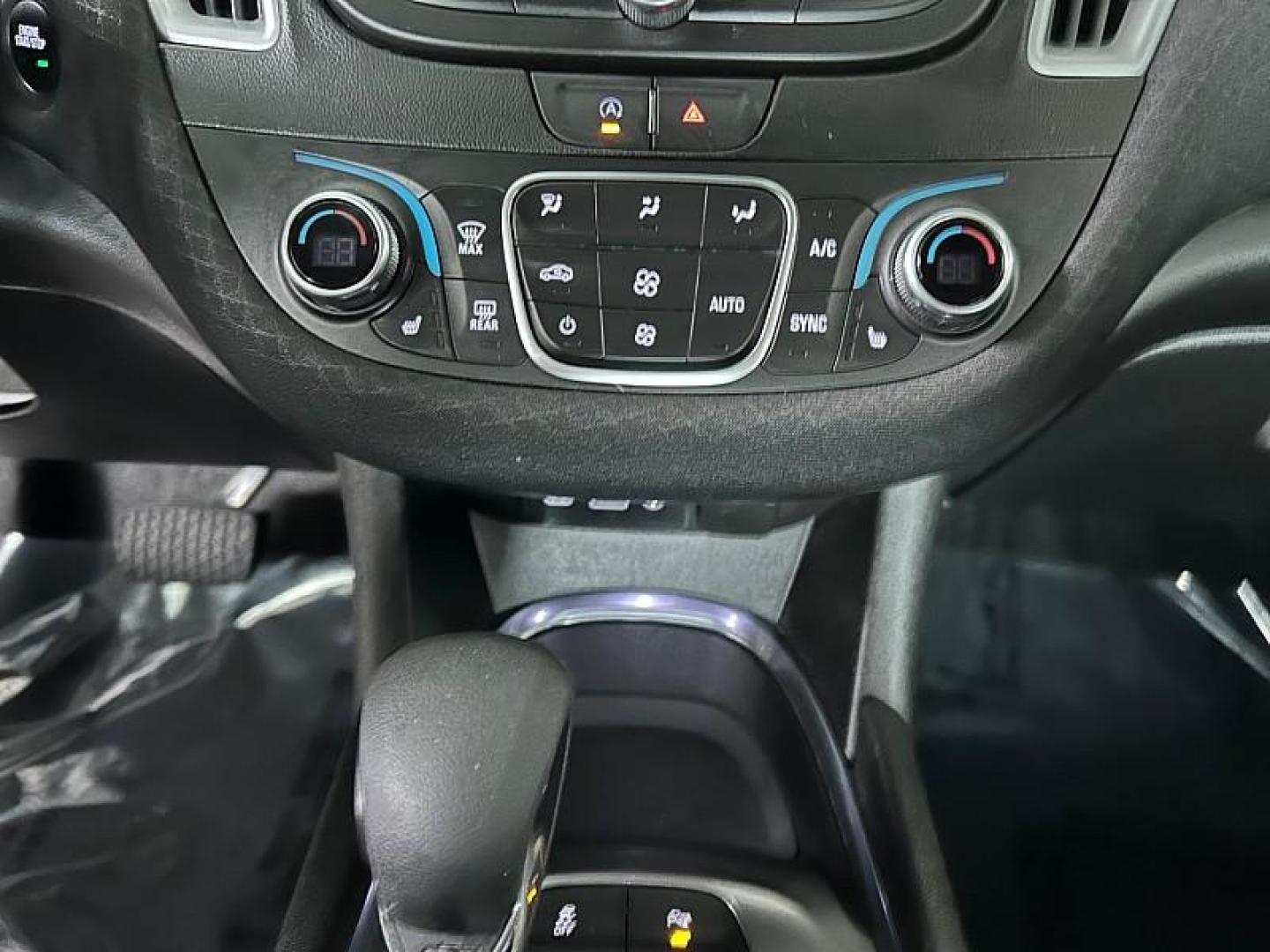2024 BLACK Chevrolet Malibu (1G1ZD5ST7RF) with an 4-Cyl Turbo 1.5 Liter engine, Automatic CVT transmission, located at 412 Auto Vista Drive, Palmdale, 93551, (661) 945-0620, 34.592636, -118.136681 - Photo#24