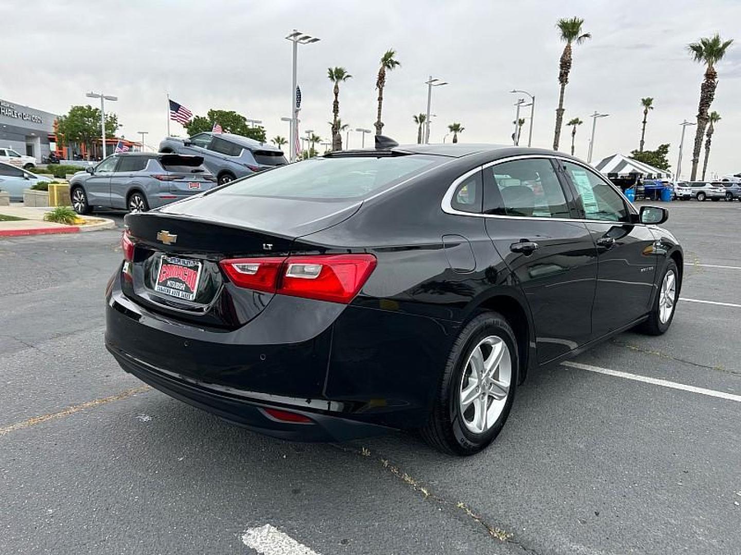 2024 BLACK Chevrolet Malibu (1G1ZD5ST4RF) with an 4-Cyl Turbo 1.5 Liter engine, Automatic CVT transmission, located at 412 Auto Vista Drive, Palmdale, 93551, (661) 945-0620, 34.592636, -118.136681- Photo#3