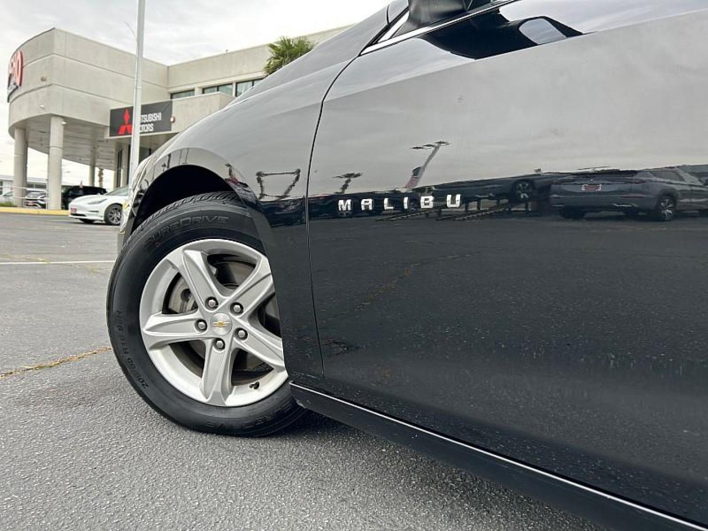 2024 BLACK Chevrolet Malibu (1G1ZD5ST4RF) with an 4-Cyl Turbo 1.5 Liter engine, Automatic CVT transmission, located at 412 Auto Vista Drive, Palmdale, 93551, (661) 945-0620, 34.592636, -118.136681- Photo#8