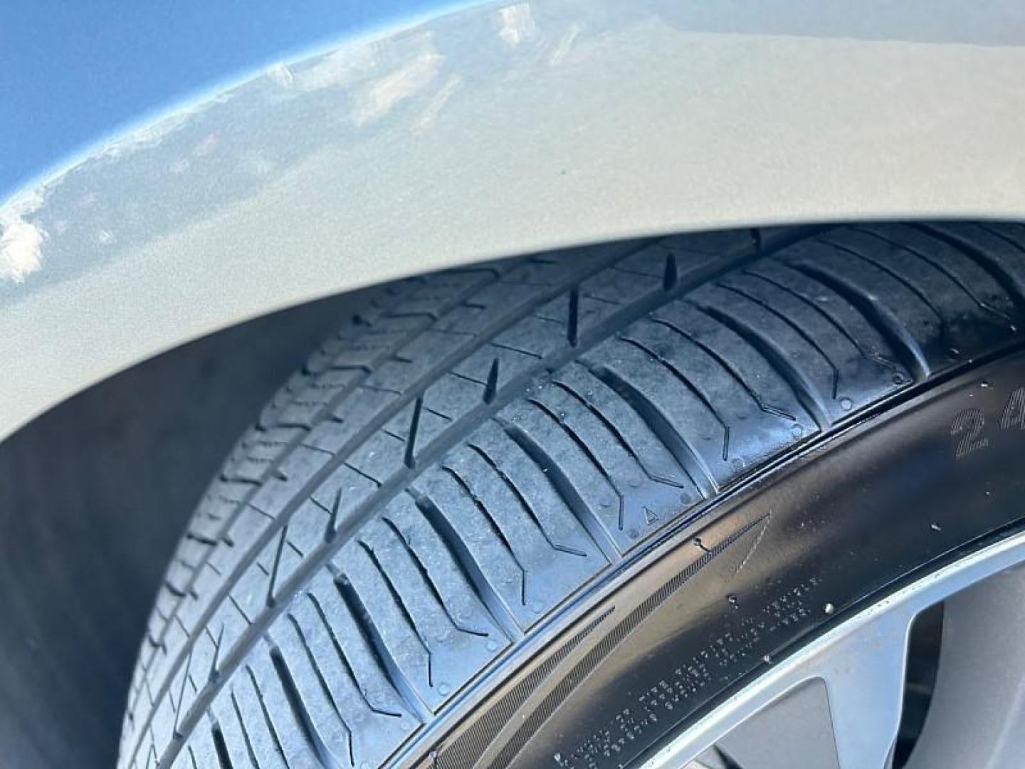 2024 GRAY Chevrolet Malibu (1G1ZE5ST5RF) with an 4-Cyl Turbo 1.5 Liter engine, Automatic CVT transmission, located at 412 Auto Vista Drive, Palmdale, 93551, (661) 945-0620, 34.592636, -118.136681 - Photo#12