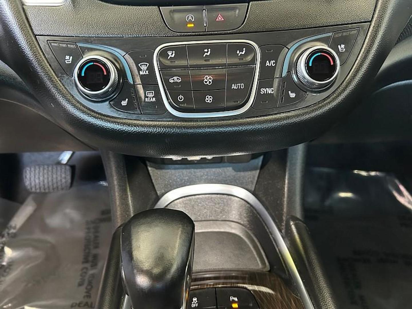 2024 GRAY Chevrolet Malibu (1G1ZE5ST5RF) with an 4-Cyl Turbo 1.5 Liter engine, Automatic CVT transmission, located at 412 Auto Vista Drive, Palmdale, 93551, (661) 945-0620, 34.592636, -118.136681 - Photo#19