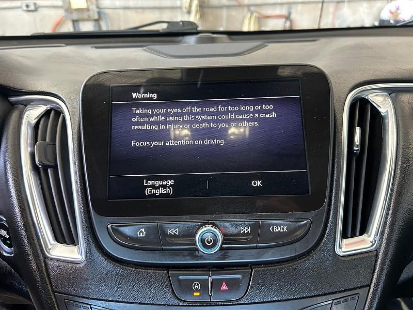 2024 GRAY Chevrolet Malibu (1G1ZE5ST5RF) with an 4-Cyl Turbo 1.5 Liter engine, Automatic CVT transmission, located at 412 Auto Vista Drive, Palmdale, 93551, (661) 945-0620, 34.592636, -118.136681 - Photo#20