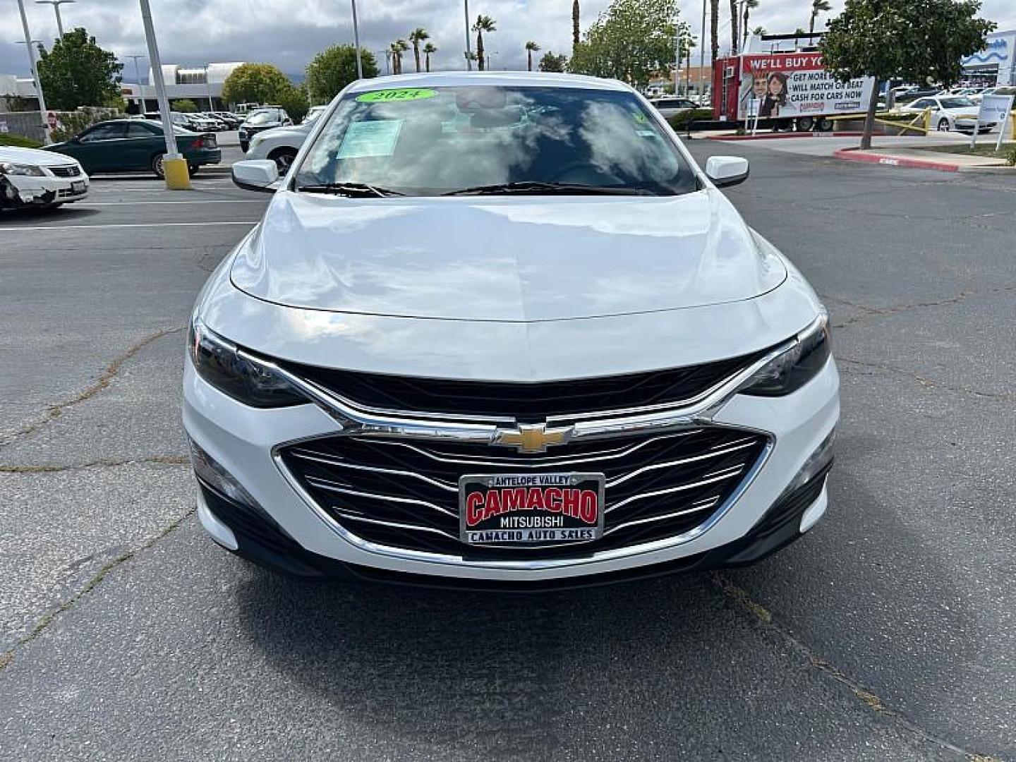 2024 WHITE Chevrolet Malibu (1G1ZD5ST5RF) with an 4-Cyl Turbo 1.5 Liter engine, Automatic CVT transmission, located at 412 Auto Vista Drive, Palmdale, 93551, (661) 945-0620, 34.592636, -118.136681 - Photo#1