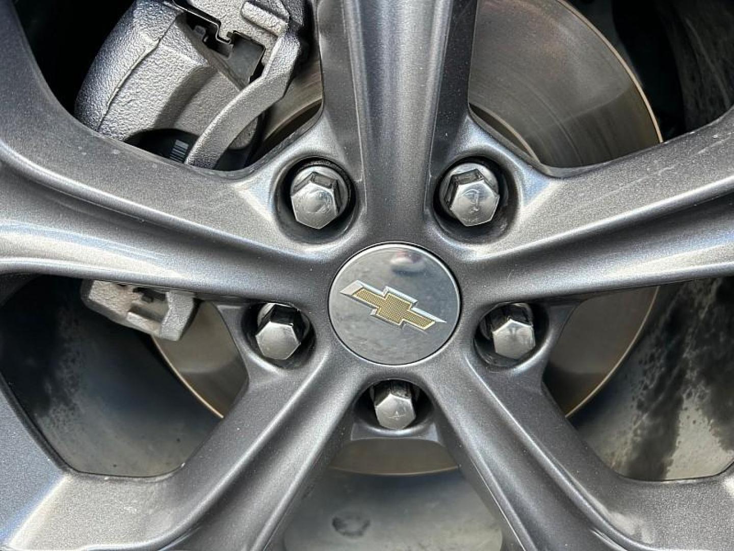 2024 WHITE Chevrolet Malibu (1G1ZD5ST5RF) with an 4-Cyl Turbo 1.5 Liter engine, Automatic CVT transmission, located at 412 Auto Vista Drive, Palmdale, 93551, (661) 945-0620, 34.592636, -118.136681 - Photo#13