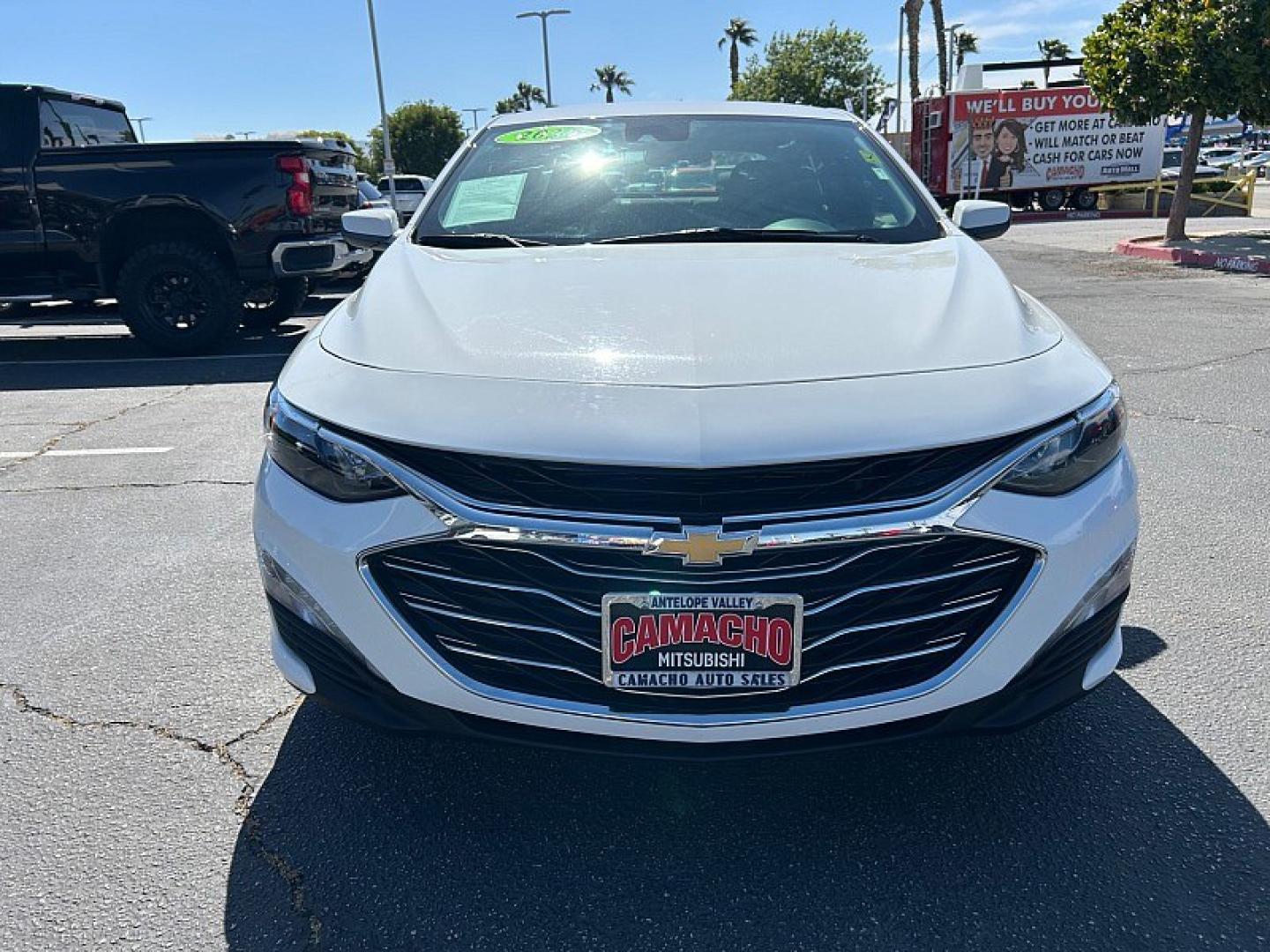 2024 WHITE Chevrolet Malibu (1G1ZD5ST1RF) with an 4-Cyl Turbo 1.5 Liter engine, Automatic CVT transmission, located at 412 Auto Vista Drive, Palmdale, 93551, (661) 945-0620, 34.592636, -118.136681 - Photo#1