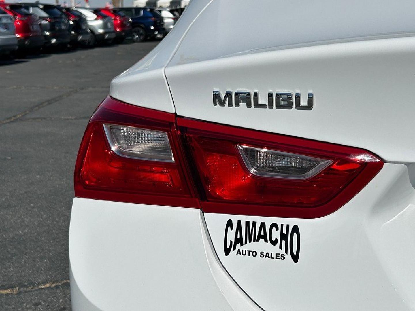 2024 WHITE Chevrolet Malibu (1G1ZD5ST1RF) with an 4-Cyl Turbo 1.5 Liter engine, Automatic CVT transmission, located at 412 Auto Vista Drive, Palmdale, 93551, (661) 945-0620, 34.592636, -118.136681 - Photo#15
