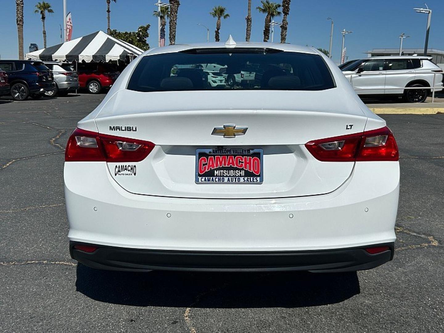 2024 WHITE Chevrolet Malibu (1G1ZD5STXRF) with an 4-Cyl Turbo 1.5 Liter engine, Automatic CVT transmission, located at 412 Auto Vista Drive, Palmdale, 93551, (661) 945-0620, 34.592636, -118.136681 - Photo#6