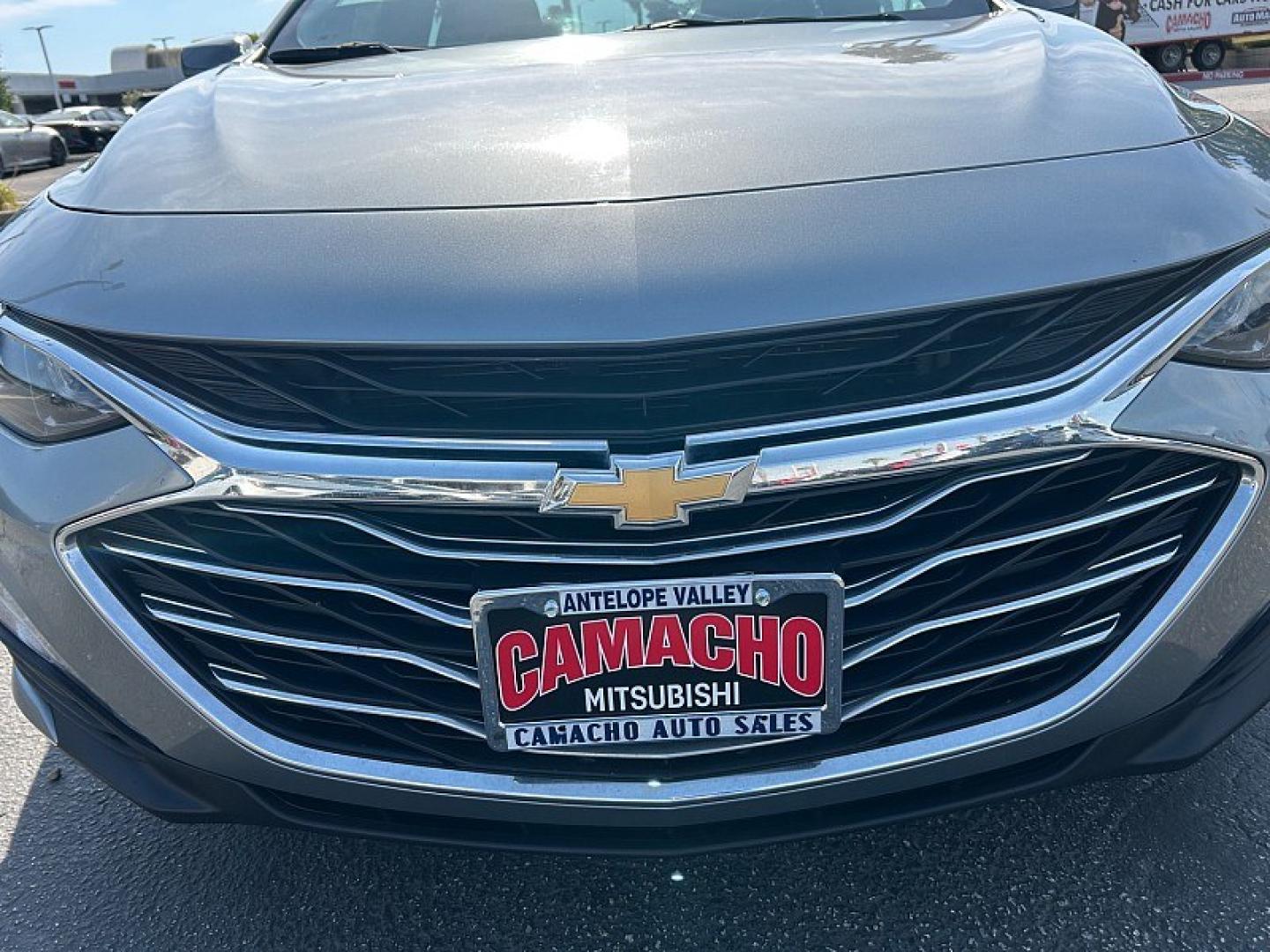 2024 Gray Chevrolet Malibu (1G1ZD5ST0RF) with an 4-Cyl Turbo 1.5 Liter engine, Automatic CVT transmission, located at 412 Auto Vista Drive, Palmdale, 93551, (661) 945-0620, 34.592636, -118.136681- Photo#3
