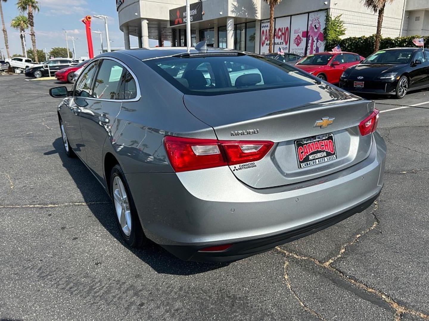 2024 Gray Chevrolet Malibu (1G1ZD5ST0RF) with an 4-Cyl Turbo 1.5 Liter engine, Automatic CVT transmission, located at 412 Auto Vista Drive, Palmdale, 93551, (661) 945-0620, 34.592636, -118.136681- Photo#7