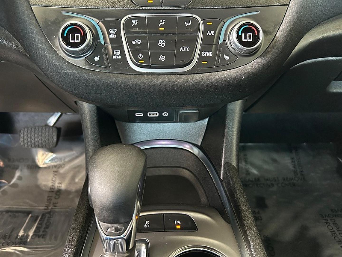 2024 Gray Chevrolet Malibu (1G1ZD5ST0RF) with an 4-Cyl Turbo 1.5 Liter engine, Automatic CVT transmission, located at 412 Auto Vista Drive, Palmdale, 93551, (661) 945-0620, 34.592636, -118.136681- Photo#21