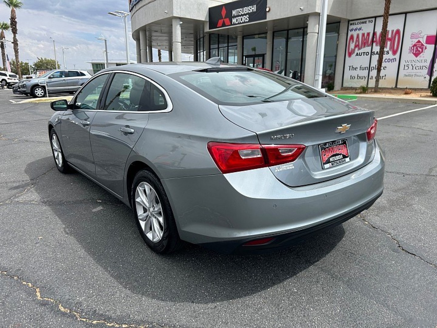 2024 Gray Chevrolet Malibu (1G1ZD5ST3RF) with an 4-Cyl Turbo 1.5 Liter engine, Automatic CVT transmission, located at 412 Auto Vista Drive, Palmdale, 93551, (661) 945-0620, 34.592636, -118.136681- Photo#3