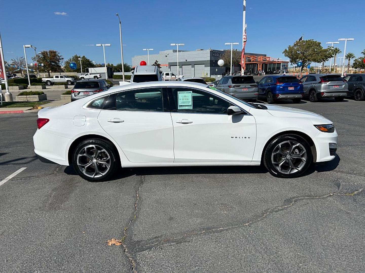 2024 white Chevrolet Malibu (1G1ZD5STXRF) with an 4-Cyl Turbo 1.5 Liter engine, Automatic CVT transmission, located at 412 Auto Vista Drive, Palmdale, 93551, (661) 945-0620, 34.592636, -118.136681- Photo#10