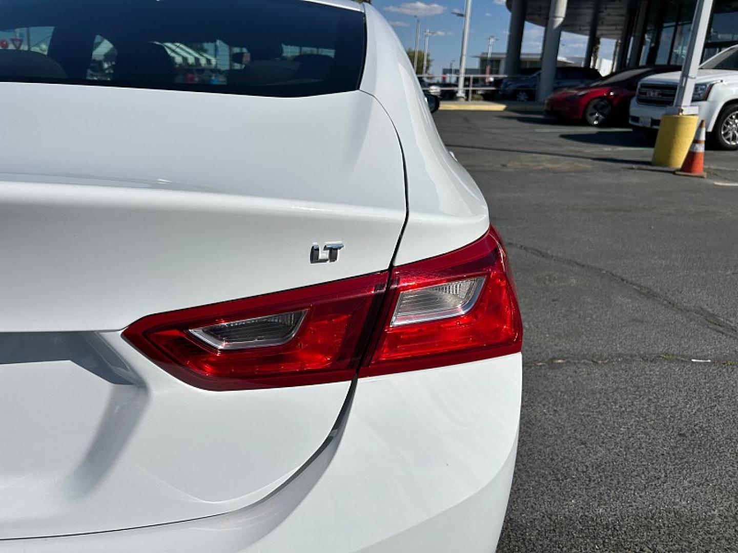 2024 white Chevrolet Malibu (1G1ZD5STXRF) with an 4-Cyl Turbo 1.5 Liter engine, Automatic CVT transmission, located at 412 Auto Vista Drive, Palmdale, 93551, (661) 945-0620, 34.592636, -118.136681- Photo#23
