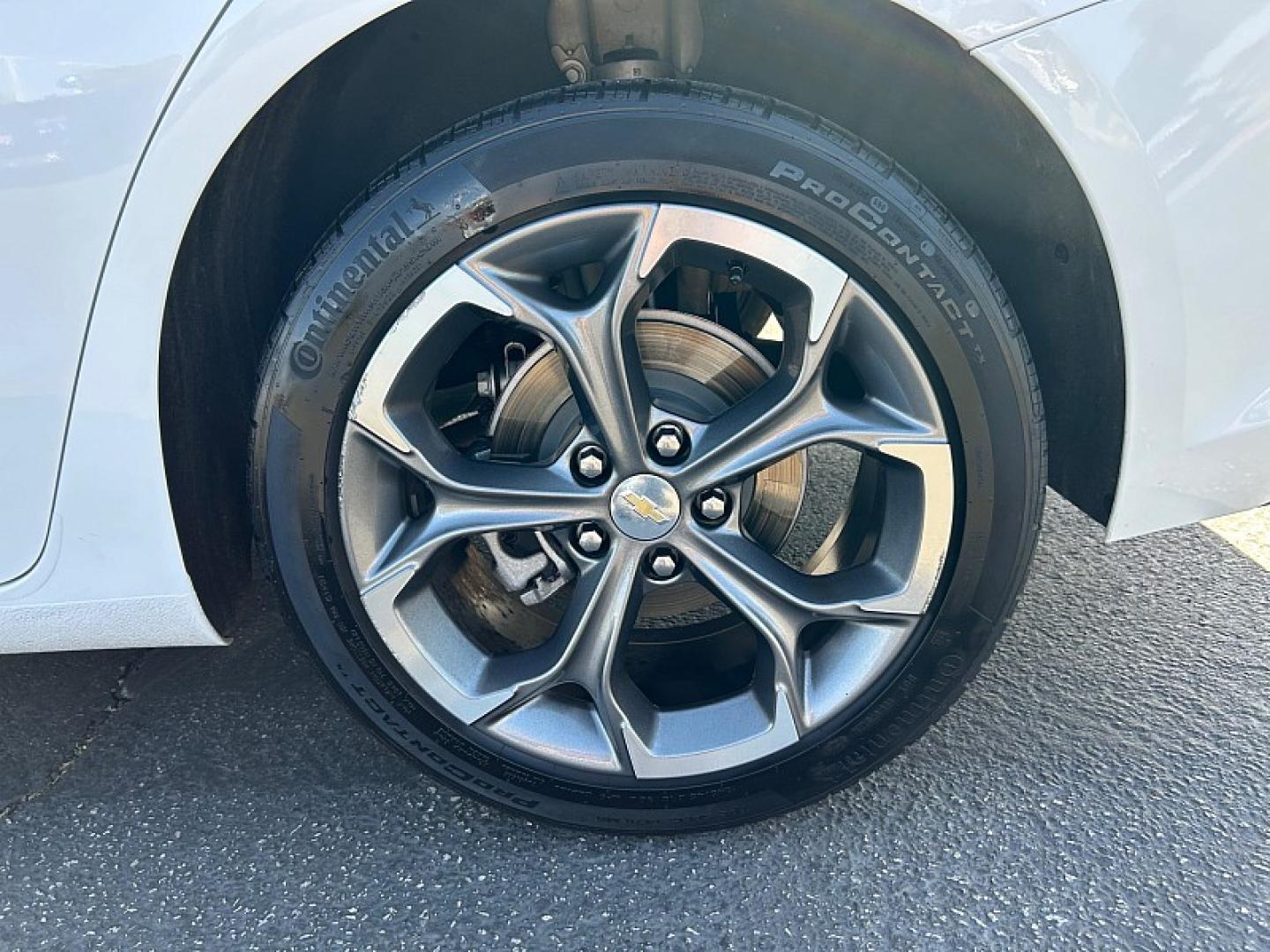 2024 white Chevrolet Malibu (1G1ZD5STXRF) with an 4-Cyl Turbo 1.5 Liter engine, Automatic CVT transmission, located at 412 Auto Vista Drive, Palmdale, 93551, (661) 945-0620, 34.592636, -118.136681- Photo#25