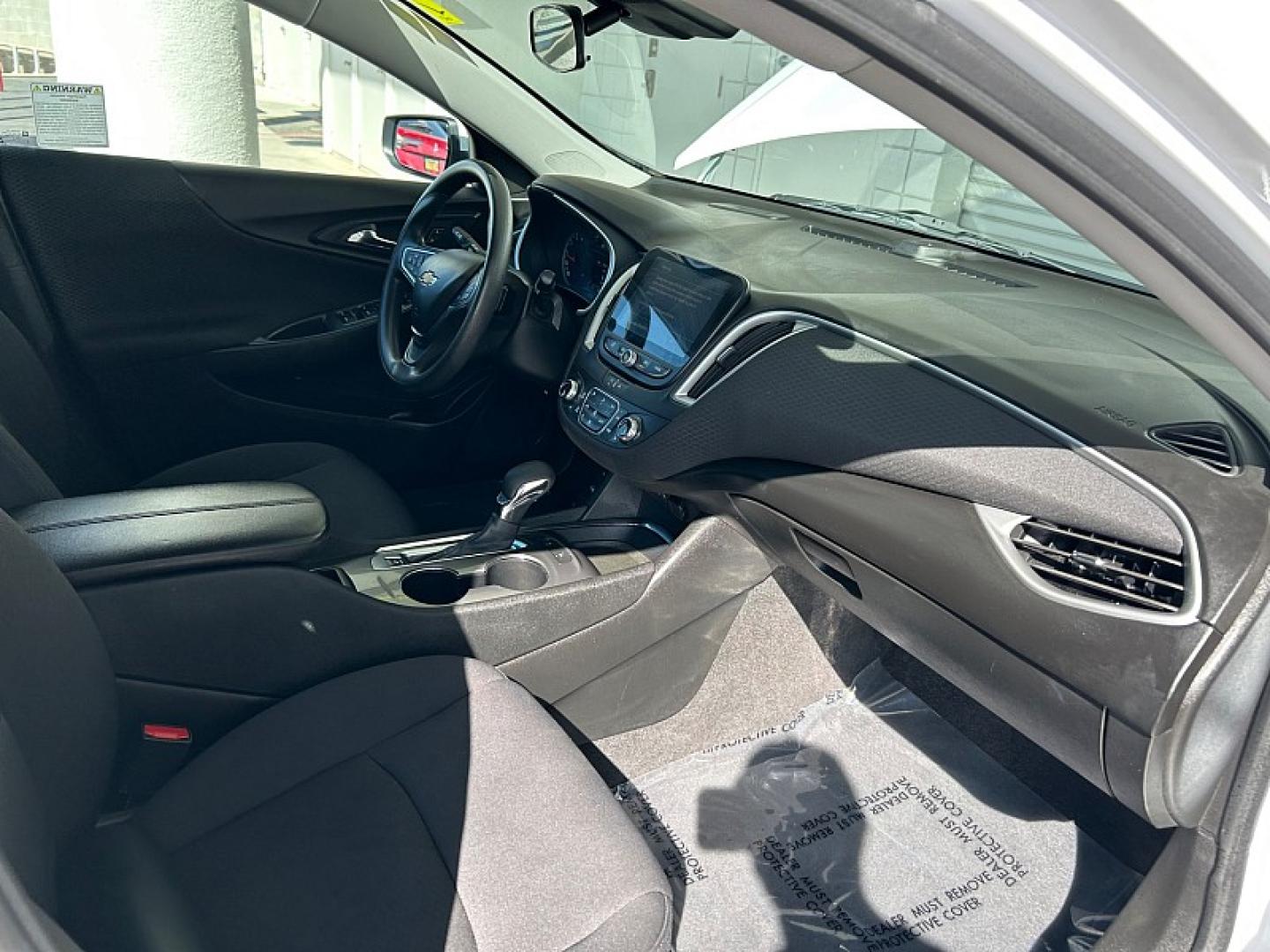 2024 white Chevrolet Malibu (1G1ZD5STXRF) with an 4-Cyl Turbo 1.5 Liter engine, Automatic CVT transmission, located at 412 Auto Vista Drive, Palmdale, 93551, (661) 945-0620, 34.592636, -118.136681- Photo#59