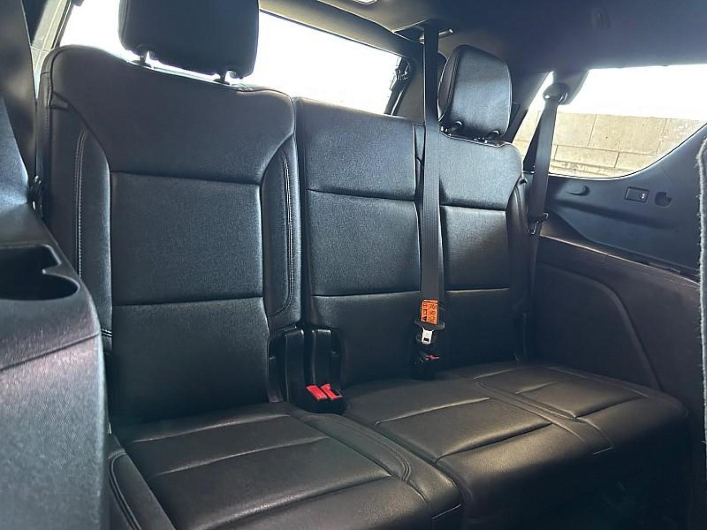 2024 BLACK Chevrolet Tahoe (1GNSCNKDXRR) with an 8-Cyl 5.3 Liter engine, Automatic 10-Spd transmission, located at 412 Auto Vista Drive, Palmdale, 93551, (661) 945-0620, 34.592636, -118.136681 - Photo#30