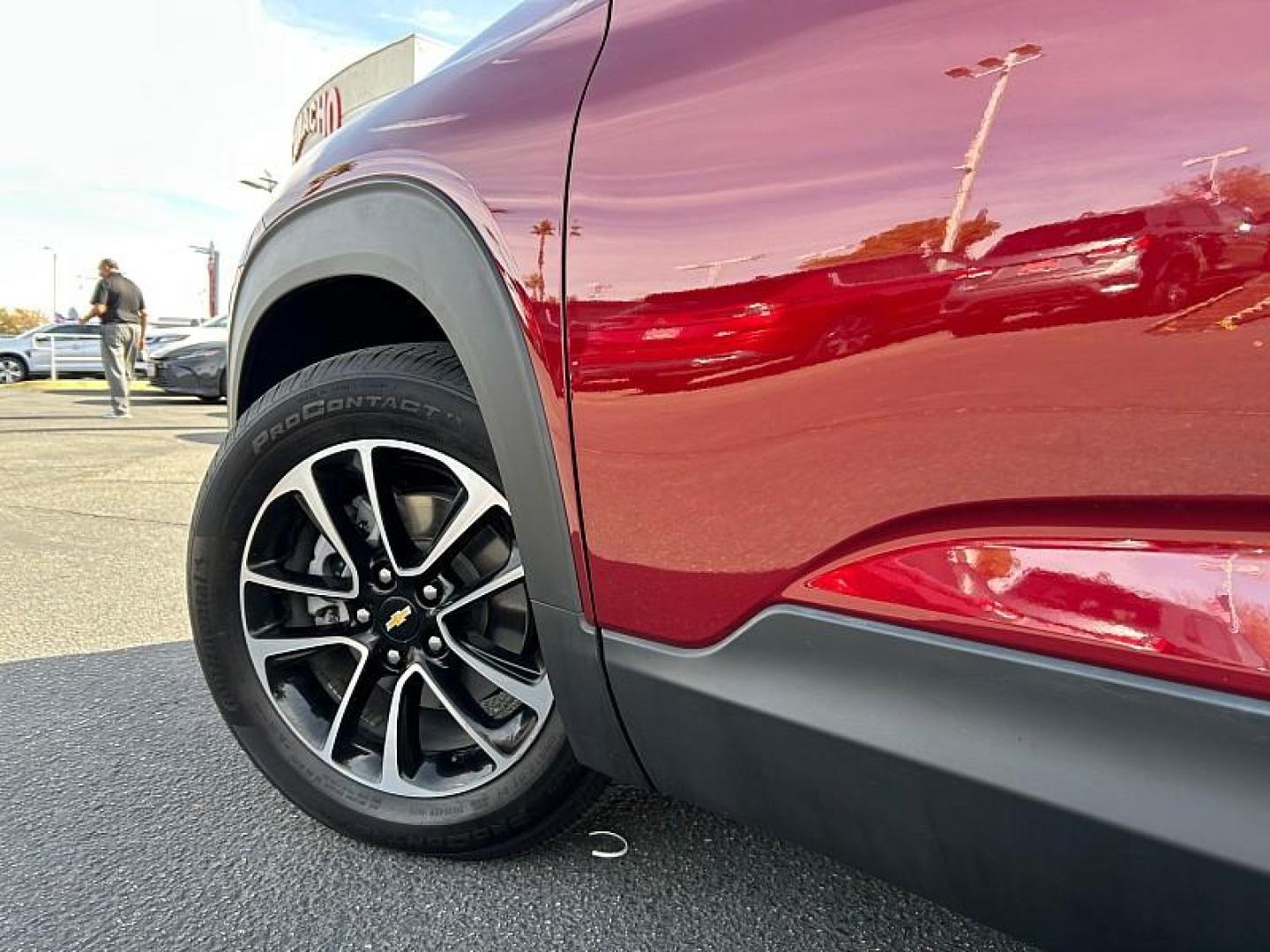 2024 RED Chevrolet Trailblazer (KL79MPS27RB) with an 3-Cyl Turbo 1.2 Liter engine, Automatic CVT transmission, located at 412 Auto Vista Drive, Palmdale, 93551, (661) 945-0620, 34.592636, -118.136681 - Photo#6