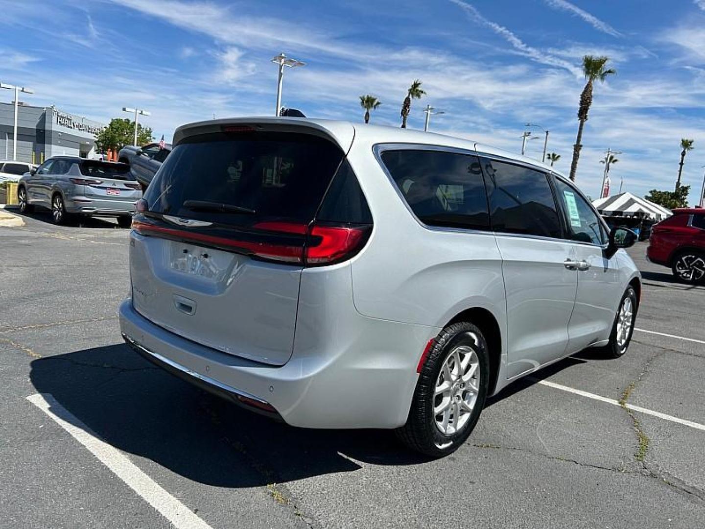 2024 SILVER Chrysler Pacifica (2C4RC1BG2RR) with an V6 3.6 Liter engine, Automatic 9-Spd transmission, located at 412 Auto Vista Drive, Palmdale, 93551, (661) 945-0620, 34.592636, -118.136681 - Photo#2
