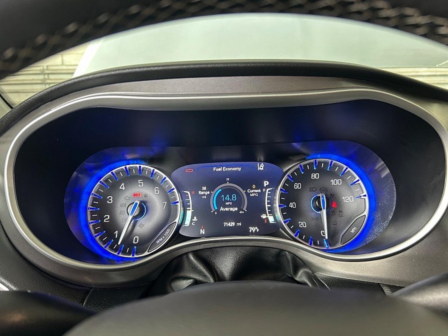 2024 WHITE Chrysler Pacifica (2C4RC1BG0RR) with an V6 3.6 Liter engine, Automatic 9-Spd transmission, located at 412 Auto Vista Drive, Palmdale, 93551, (661) 945-0620, 34.592636, -118.136681- Photo#24
