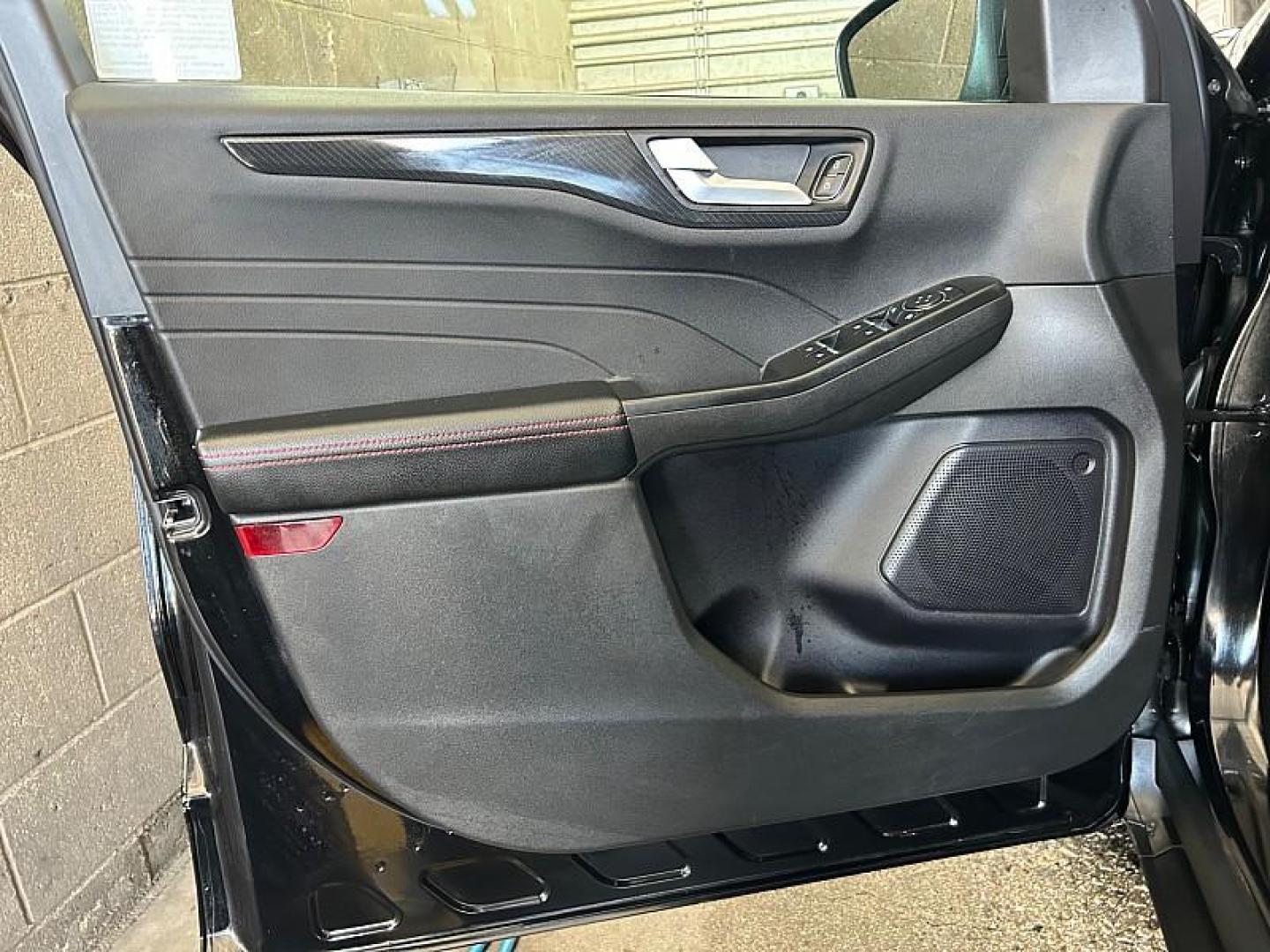 2024 BLACK Ford Escape (1FMCU9MNXRU) with an 3-Cyl EcoBoost Turbo 1.5 Liter engine, Automatic 8-Spd transmission, located at 412 Auto Vista Drive, Palmdale, 93551, (661) 945-0620, 34.592636, -118.136681 - Photo#15