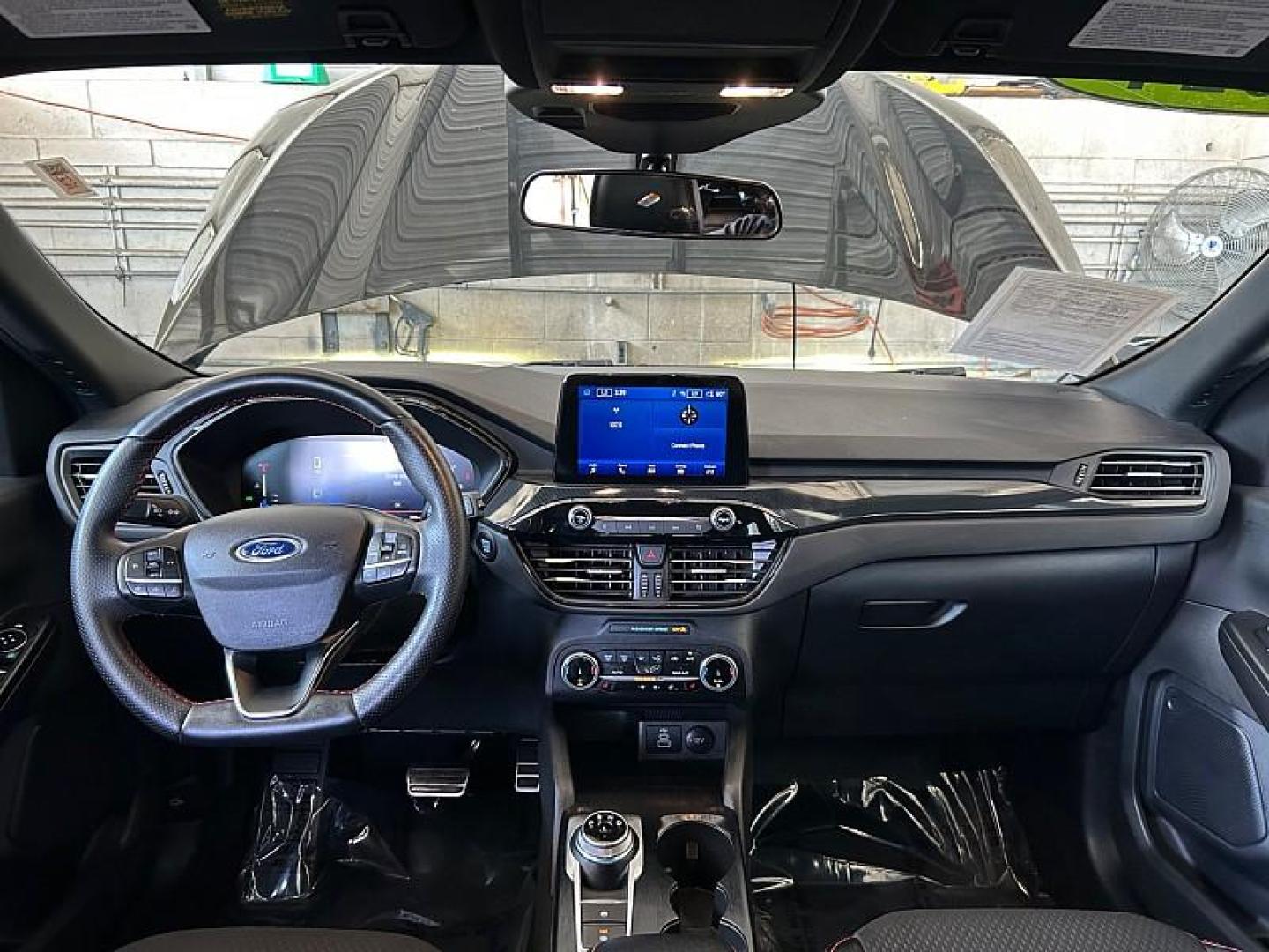 2024 BLACK Ford Escape (1FMCU9MN0RU) with an 3-Cyl EcoBoost Turbo 1.5 Liter engine, Automatic 8-Spd transmission, located at 412 Auto Vista Drive, Palmdale, 93551, (661) 945-0620, 34.592636, -118.136681 - Photo#18