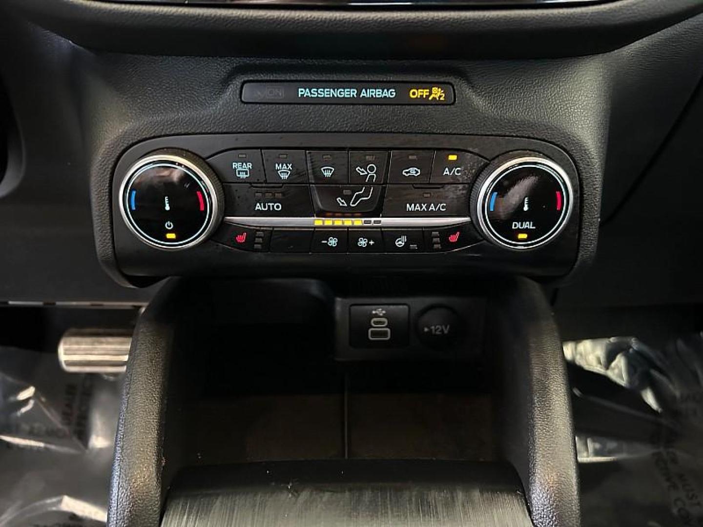 2024 BLACK Ford Escape (1FMCU9MN0RU) with an 3-Cyl EcoBoost Turbo 1.5 Liter engine, Automatic 8-Spd transmission, located at 412 Auto Vista Drive, Palmdale, 93551, (661) 945-0620, 34.592636, -118.136681 - Photo#23