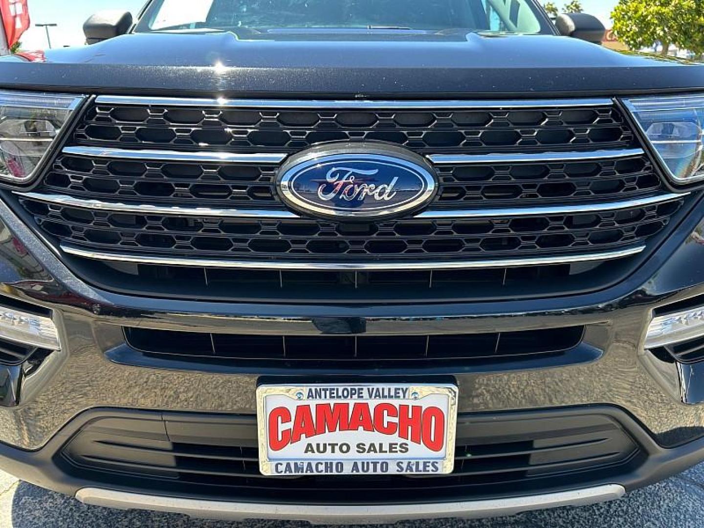 2024 BLACK Ford Explorer (1FMSK7DH1RG) with an 4-Cyl EcoBoost Turbo 2.3 Liter engine, Automatic 10-Spd transmission, located at 412 Auto Vista Drive, Palmdale, 93551, (661) 945-0620, 34.592636, -118.136681 - Photo#8