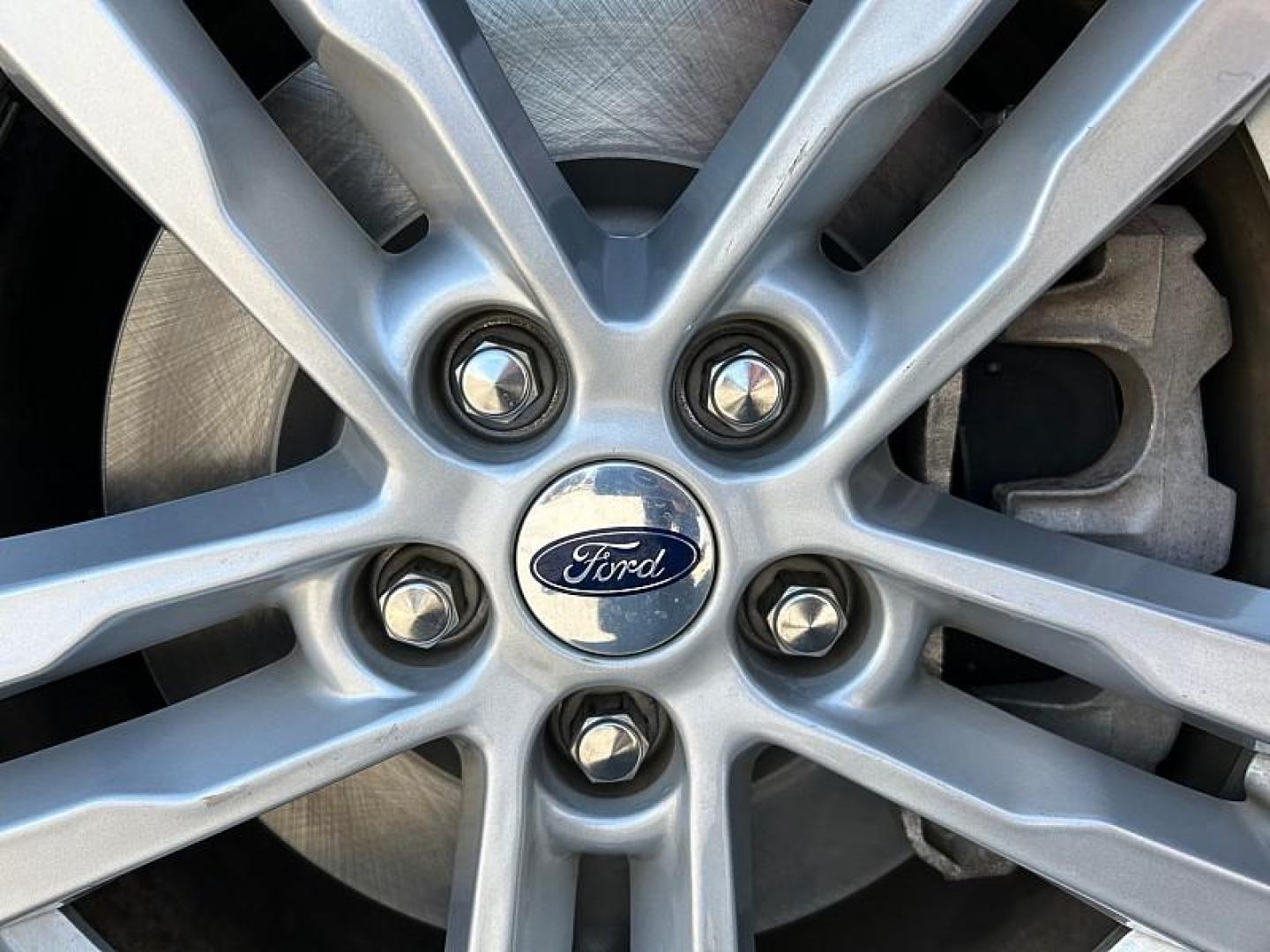 2024 BLACK Ford Explorer (1FMSK7DH1RG) with an 4-Cyl EcoBoost Turbo 2.3 Liter engine, Automatic 10-Spd transmission, located at 412 Auto Vista Drive, Palmdale, 93551, (661) 945-0620, 34.592636, -118.136681 - Photo#11