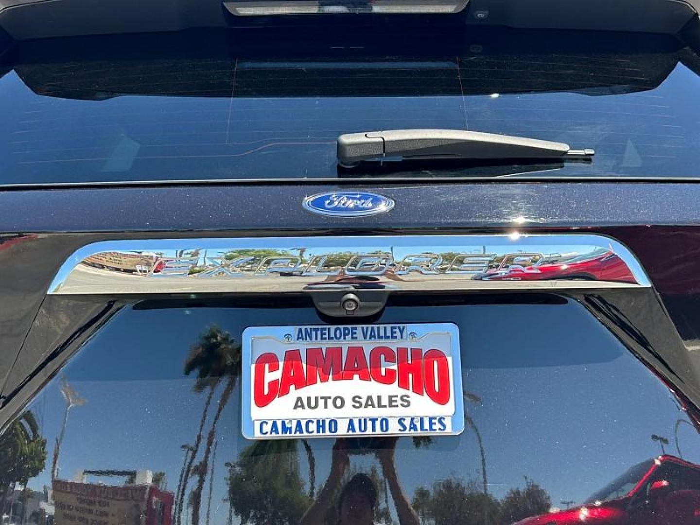 2024 BLACK Ford Explorer (1FMSK7DH1RG) with an 4-Cyl EcoBoost Turbo 2.3 Liter engine, Automatic 10-Spd transmission, located at 412 Auto Vista Drive, Palmdale, 93551, (661) 945-0620, 34.592636, -118.136681 - Photo#14