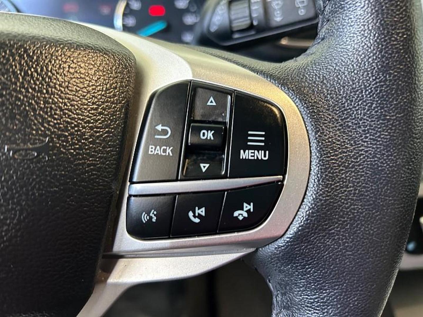 2024 BLACK Ford Explorer (1FMSK7DH1RG) with an 4-Cyl EcoBoost Turbo 2.3 Liter engine, Automatic 10-Spd transmission, located at 412 Auto Vista Drive, Palmdale, 93551, (661) 945-0620, 34.592636, -118.136681 - Photo#19