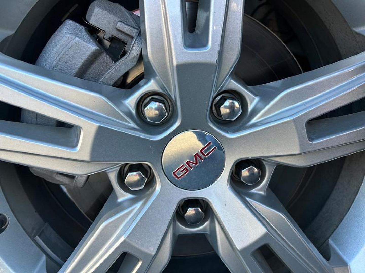 2024 WHITE GMC Terrain (3GKALMEG7RL) with an 4-Cyl Turbo 1.5 Liter engine, Automatic 9-Spd transmission, located at 412 Auto Vista Drive, Palmdale, 93551, (661) 945-0620, 34.592636, -118.136681 - Photo#15