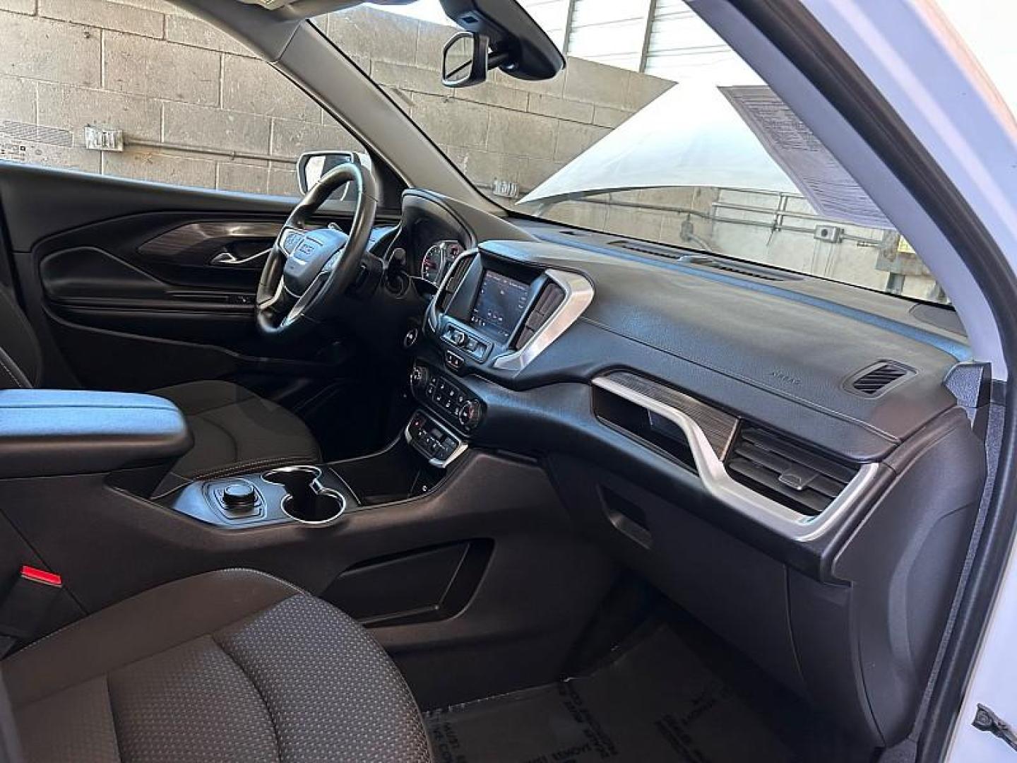 2024 WHITE GMC Terrain (3GKALMEG7RL) with an 4-Cyl Turbo 1.5 Liter engine, Automatic 9-Spd transmission, located at 412 Auto Vista Drive, Palmdale, 93551, (661) 945-0620, 34.592636, -118.136681 - Photo#23