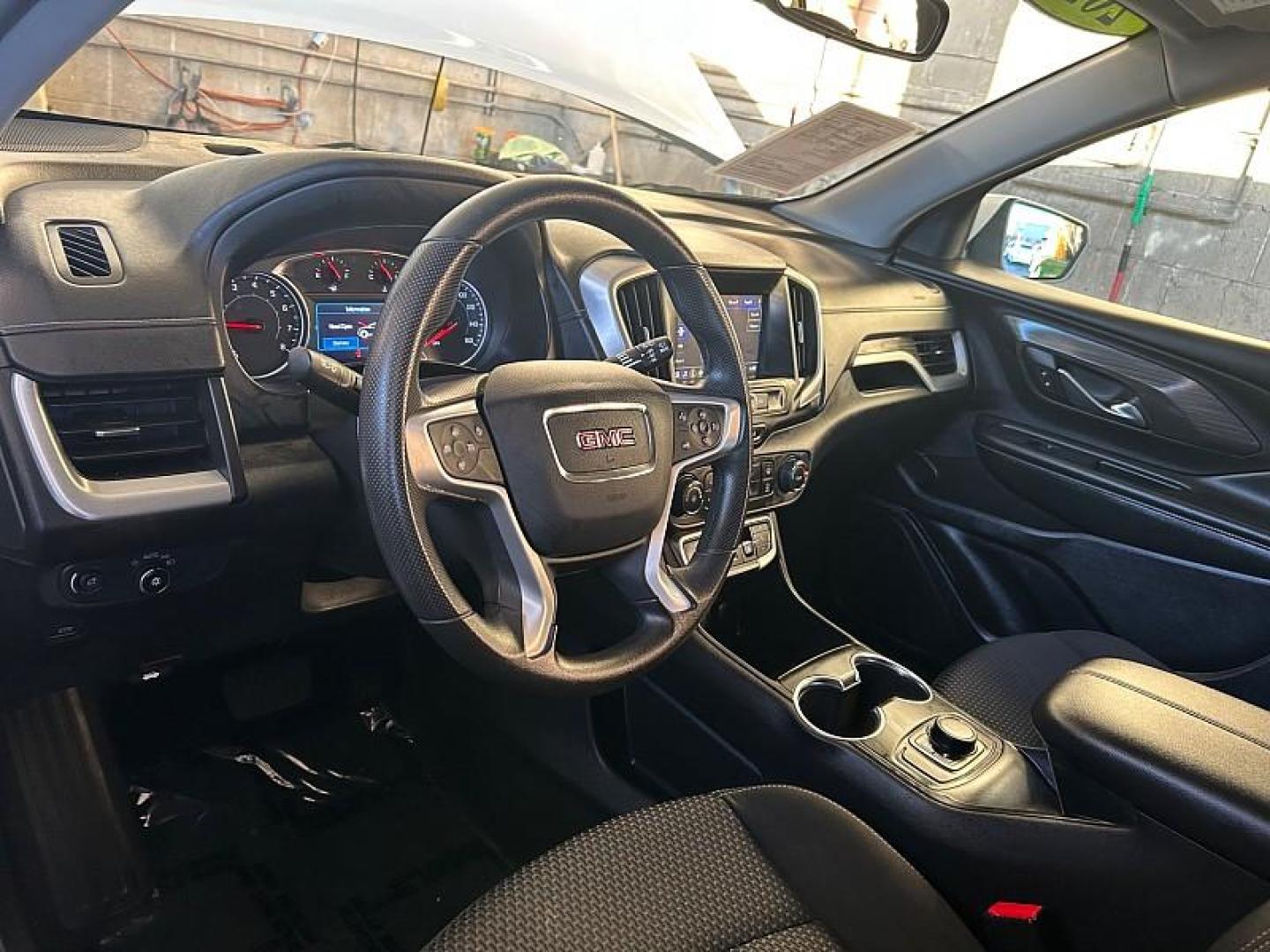 2024 WHITE GMC Terrain (3GKALMEG0RL) with an 4-Cyl Turbo 1.5 Liter engine, Automatic 9-Spd transmission, located at 412 Auto Vista Drive, Palmdale, 93551, (661) 945-0620, 34.592636, -118.136681 - Photo#18