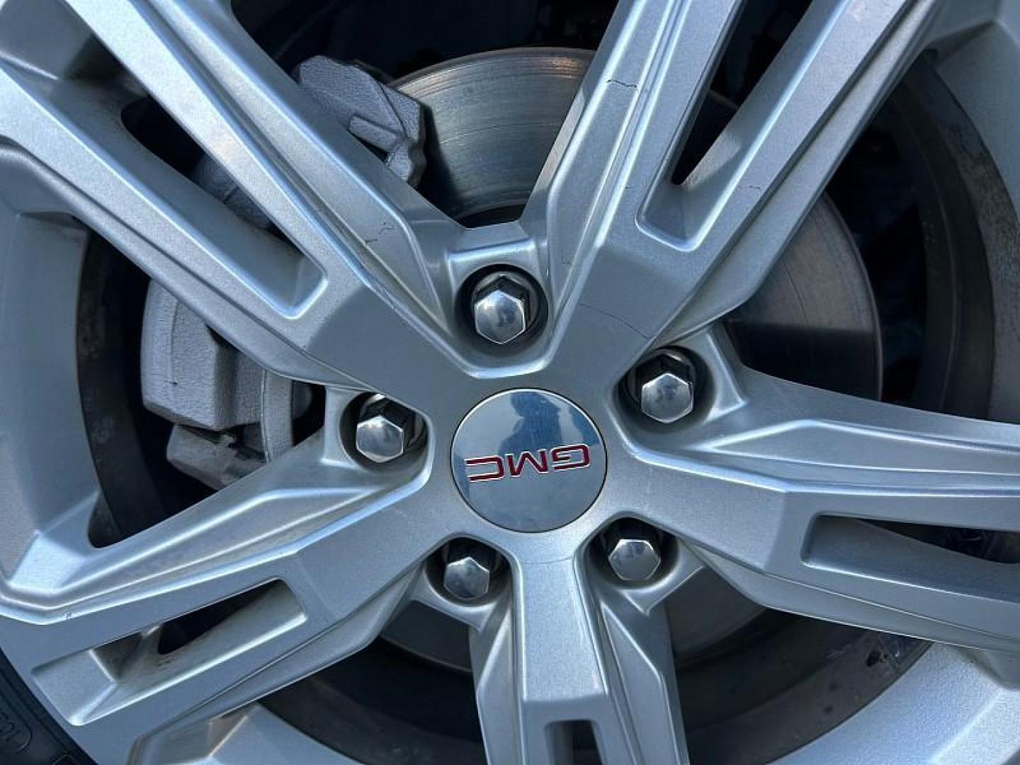 2024 WHITE GMC Terrain (3GKALMEG8RL) with an 4-Cyl Turbo 1.5 Liter engine, Automatic 9-Spd transmission, located at 412 Auto Vista Drive, Palmdale, 93551, (661) 945-0620, 34.592636, -118.136681- Photo#11