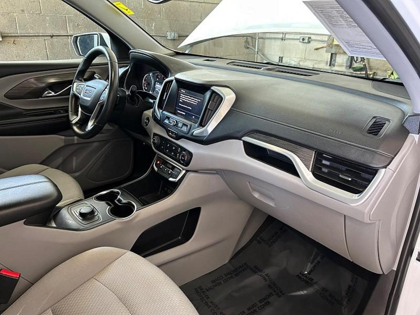 2024 WHITE GMC Terrain (3GKALMEG8RL) with an 4-Cyl Turbo 1.5 Liter engine, Automatic 9-Spd transmission, located at 412 Auto Vista Drive, Palmdale, 93551, (661) 945-0620, 34.592636, -118.136681- Photo#29