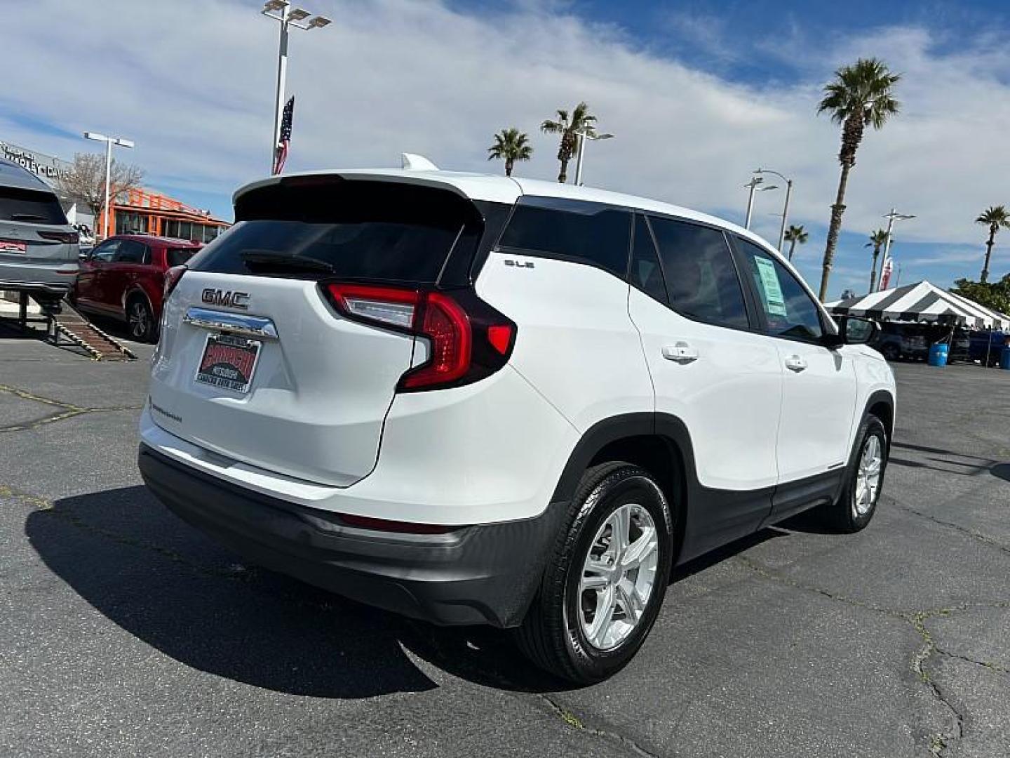 2024 WHITE GMC Terrain (3GKALMEG2RL) with an 4-Cyl Turbo 1.5 Liter engine, Automatic 9-Spd transmission, located at 412 Auto Vista Drive, Palmdale, 93551, (661) 945-0620, 34.592636, -118.136681 - Photo#7