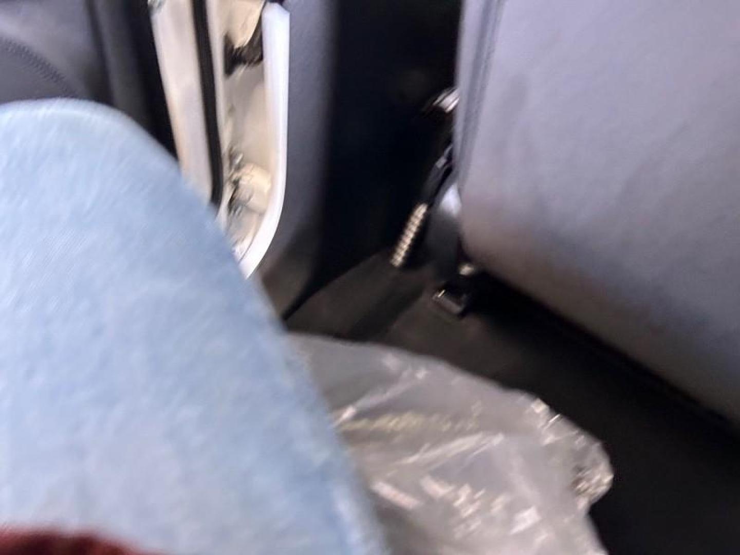 2024 WHITE Honda HR-V (3CZRZ2H5XRM) with an 4-Cyl 2.0 Liter engine, Automatic CVT transmission, located at 412 Auto Vista Drive, Palmdale, 93551, (661) 945-0620, 34.592636, -118.136681 - Photo#21