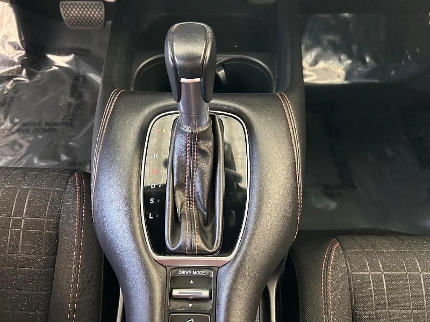 2024 WHITE Honda HR-V (3CZRZ2H5XRM) with an 4-Cyl 2.0 Liter engine, Automatic CVT transmission, located at 412 Auto Vista Drive, Palmdale, 93551, (661) 945-0620, 34.592636, -118.136681 - Photo#27