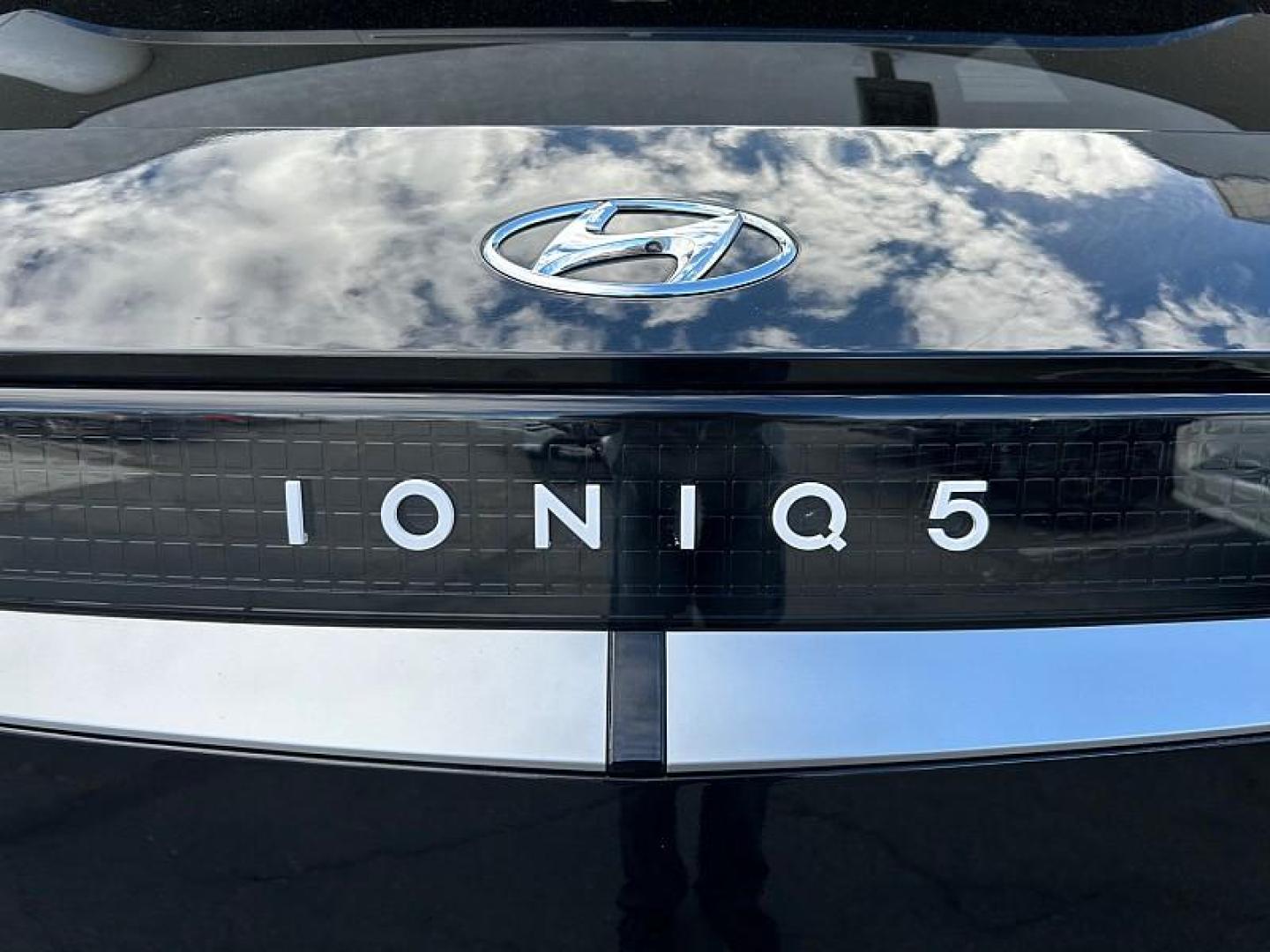 2024 BLACK Hyundai IONIQ 5 (KM8KN4DE6RU) with an 168 kW (225HP) Electric Motor engine, Single-speed Reduction Gear transmission, located at 412 Auto Vista Drive, Palmdale, 93551, (661) 945-0620, 34.592636, -118.136681 - Photo#31