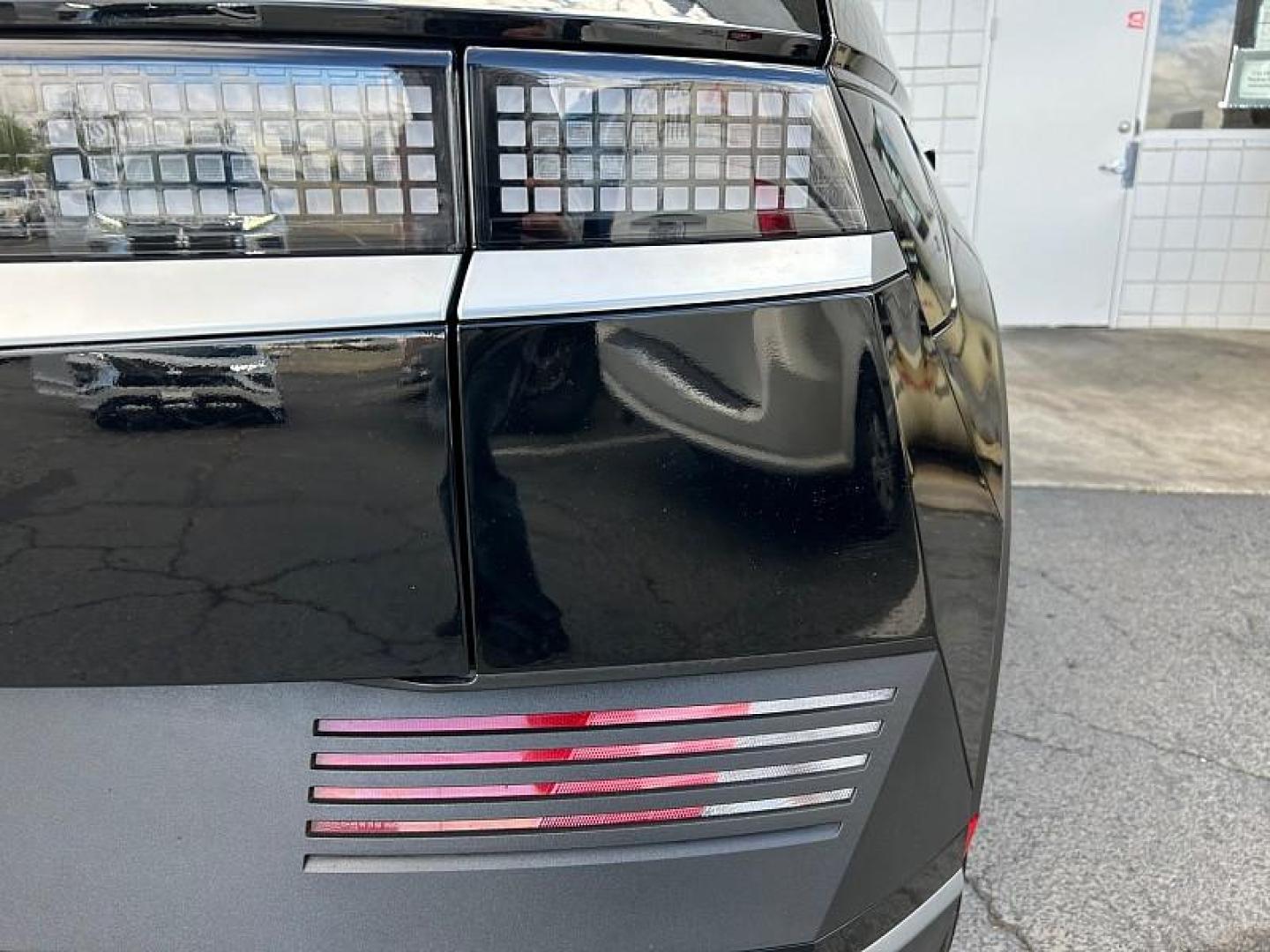 2024 BLACK Hyundai IONIQ 5 (KM8KN4DE6RU) with an 168 kW (225HP) Electric Motor engine, Single-speed Reduction Gear transmission, located at 412 Auto Vista Drive, Palmdale, 93551, (661) 945-0620, 34.592636, -118.136681 - Photo#32