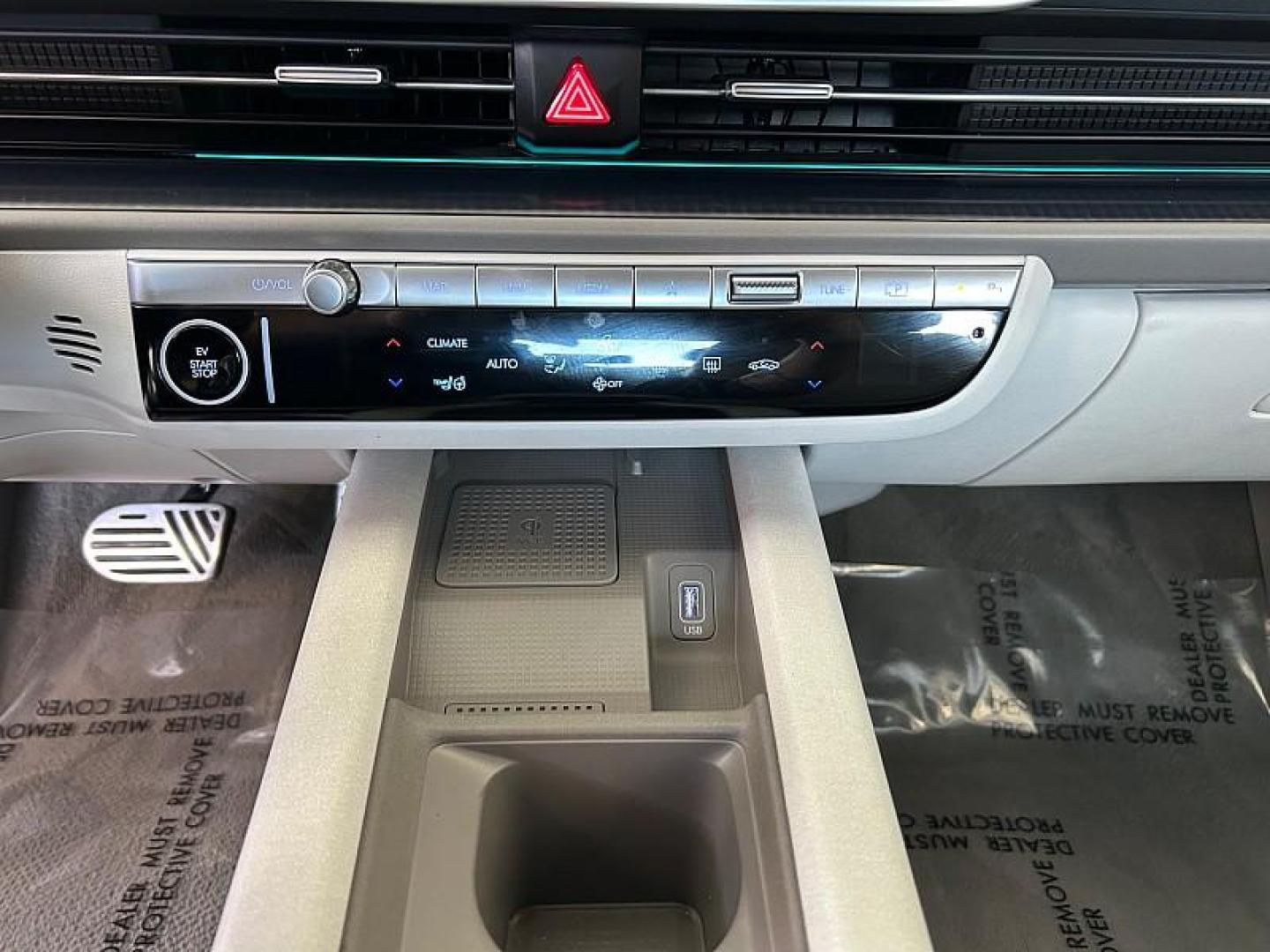 2024 BLACK Hyundai IONIQ 6 (KMHM54AA0RA) with an 225HP Electric Motor engine, Single-speed Reduction Gear transmission, located at 412 Auto Vista Drive, Palmdale, 93551, (661) 945-0620, 34.592636, -118.136681 - Photo#16