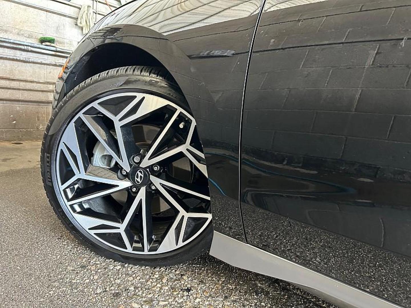 2024 BLACK Hyundai IONIQ 6 (KMHM54AA0RA) with an 225HP Electric Motor engine, Single-speed Reduction Gear transmission, located at 412 Auto Vista Drive, Palmdale, 93551, (661) 945-0620, 34.592636, -118.136681 - Photo#28