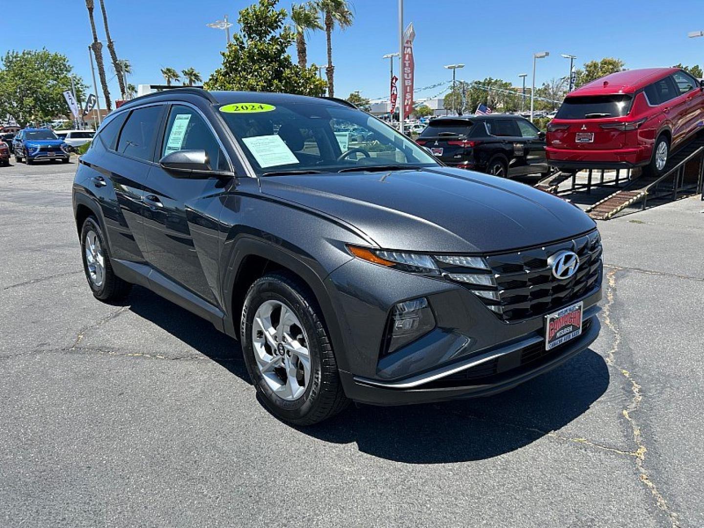2024 Gray Hyundai Tucson (5NMJB3DEXRH) with an 4-Cyl 2.5 Liter engine, Automatic 8-Spd transmission, located at 412 Auto Vista Drive, Palmdale, 93551, (661) 945-0620, 34.592636, -118.136681 - Photo#0