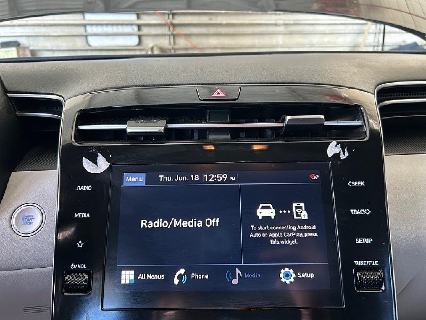 2024 Gray Hyundai Tucson (5NMJB3DEXRH) with an 4-Cyl 2.5 Liter engine, Automatic 8-Spd transmission, located at 412 Auto Vista Drive, Palmdale, 93551, (661) 945-0620, 34.592636, -118.136681 - Photo#18