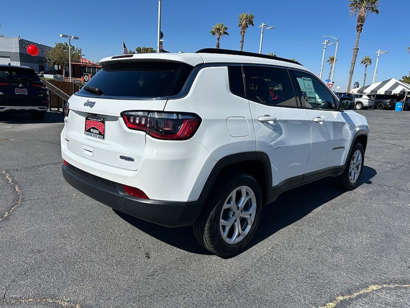 2024 White Jeep Compass (3C4NJDBN8RT) with an 4-Cyl Turbo 2.0 Liter engine, Automatic 8-Spd transmission, located at 412 Auto Vista Drive, Palmdale, 93551, (661) 945-0620, 34.592636, -118.136681- Photo#3