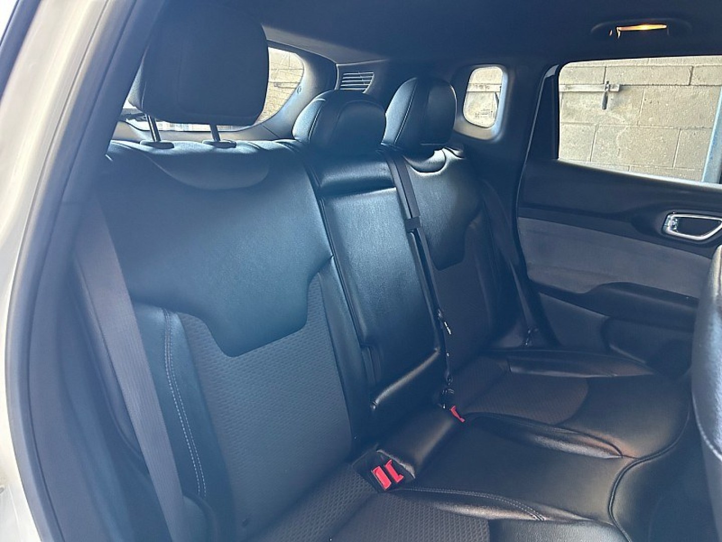 2024 White Jeep Compass (3C4NJDBN8RT) with an 4-Cyl Turbo 2.0 Liter engine, Automatic 8-Spd transmission, located at 412 Auto Vista Drive, Palmdale, 93551, (661) 945-0620, 34.592636, -118.136681- Photo#24