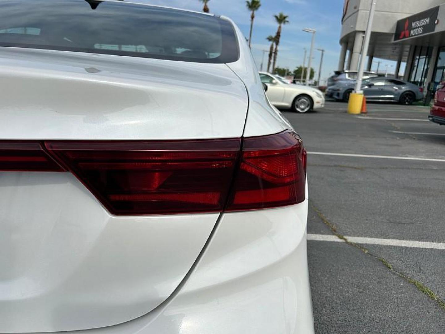 2024 WHITE Kia Forte (3KPF24AD9RE) with an 4-Cyl 2.0 Liter engine, Automatic IVT transmission, located at 412 Auto Vista Drive, Palmdale, 93551, (661) 945-0620, 34.592636, -118.136681- Photo#14
