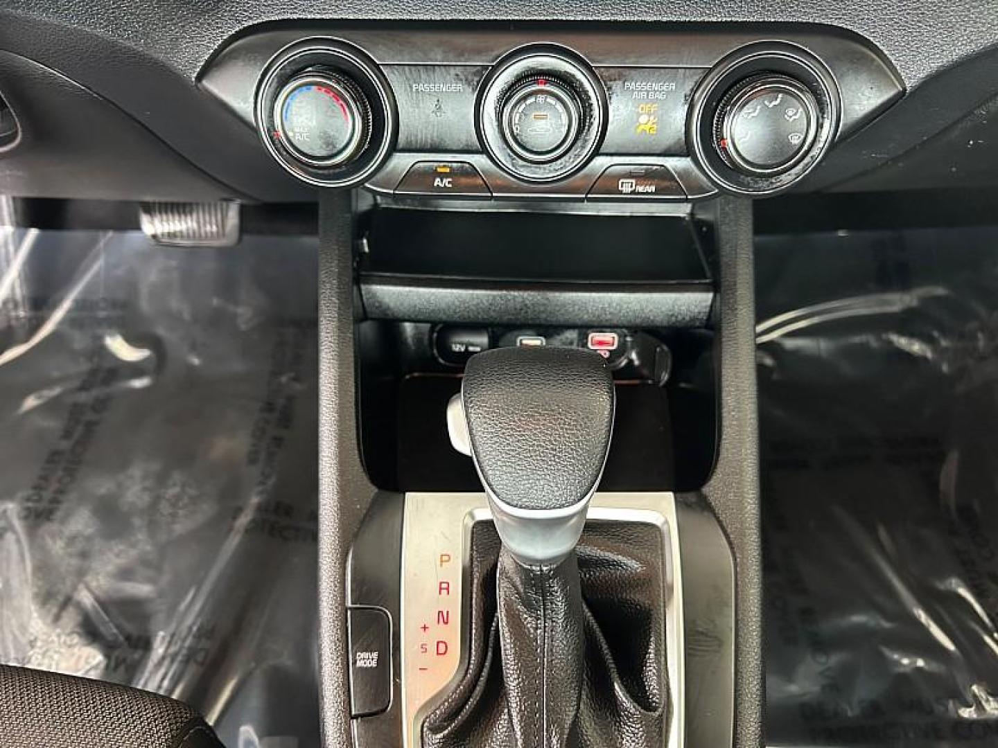 2024 WHITE Kia Forte (3KPF24AD9RE) with an 4-Cyl 2.0 Liter engine, Automatic IVT transmission, located at 412 Auto Vista Drive, Palmdale, 93551, (661) 945-0620, 34.592636, -118.136681- Photo#18