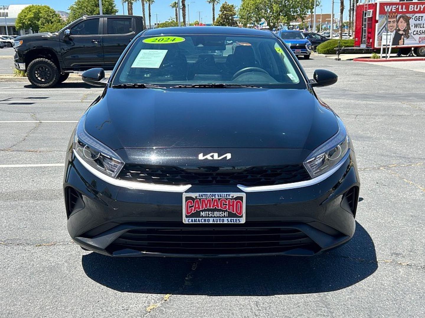 2024 BLACK Kia Forte (3KPF24AD3RE) with an 4-Cyl 2.0 Liter engine, Automatic IVT transmission, located at 412 Auto Vista Drive, Palmdale, 93551, (661) 945-0620, 34.592636, -118.136681 - Photo#1